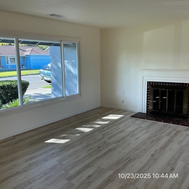 2112 Janette Dr in Napa, CA - Building Photo - Building Photo