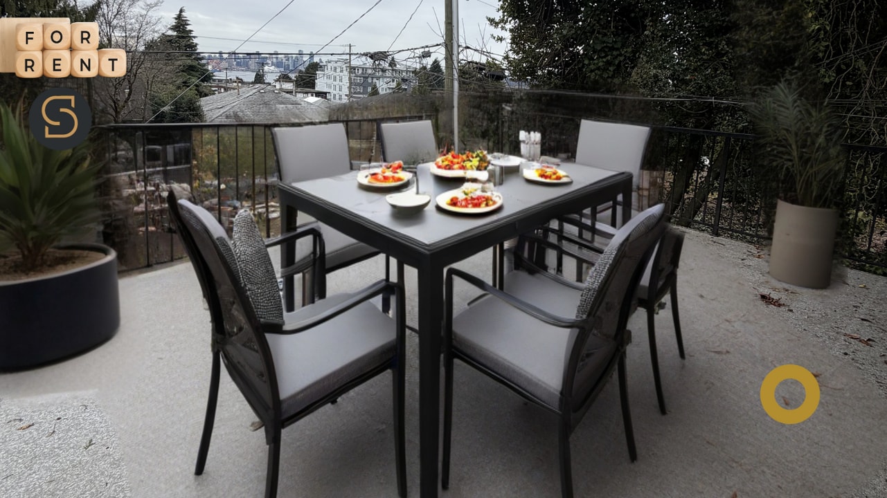 449 St. Davids Av in North Vancouver, BC - Building Photo