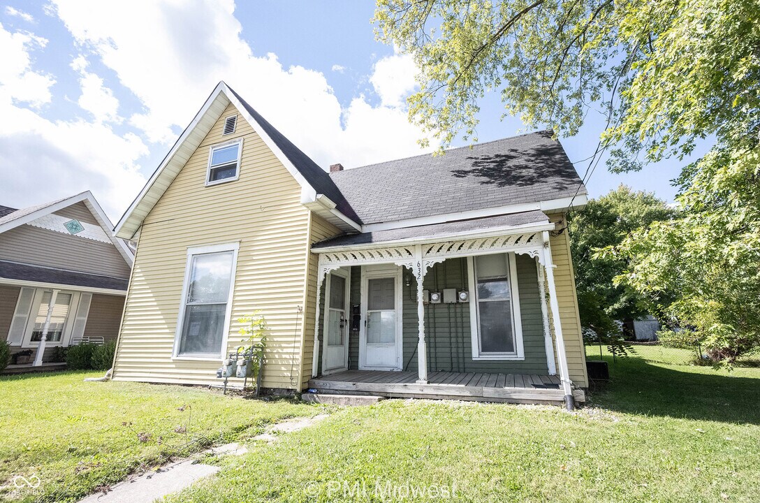 632 S State St in Greenfield, IN - Building Photo