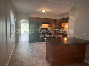 17729 Community St in Lansing, IL - Building Photo - Building Photo