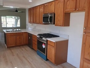 472 W Barbour Ave in Banning, CA - Building Photo - Building Photo