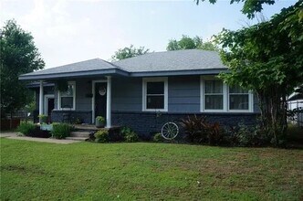 317 Truman Pl in Purcell, OK - Building Photo - Building Photo