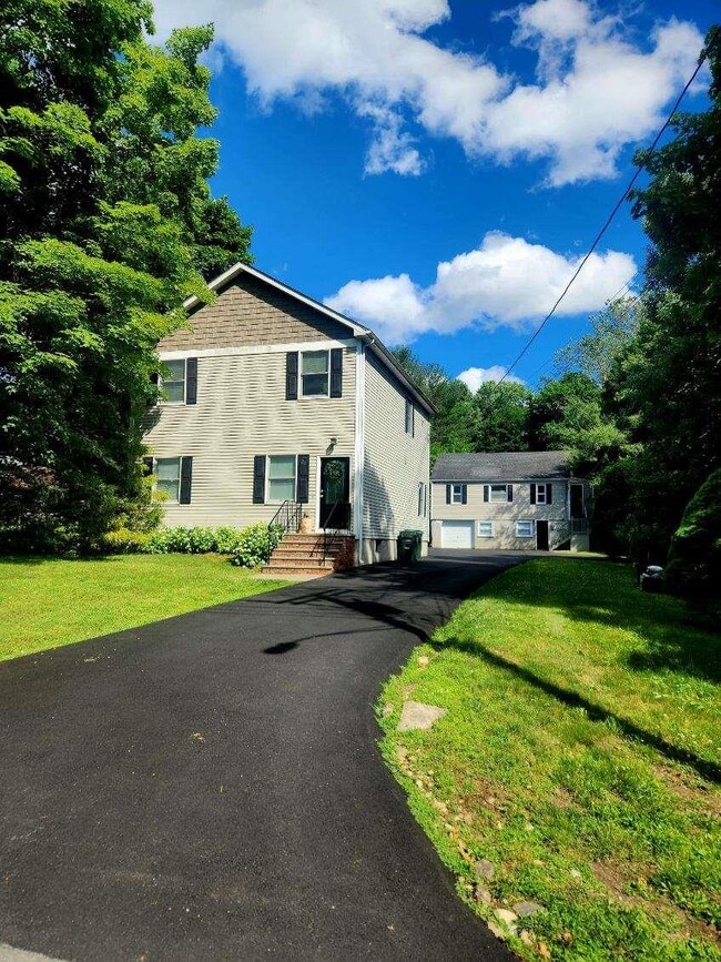 property at 22 Anderson Rd