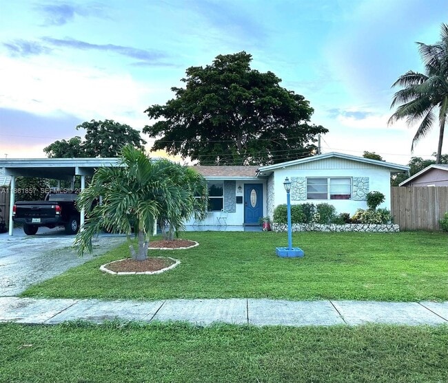 property at 2751 SW 4th Ct