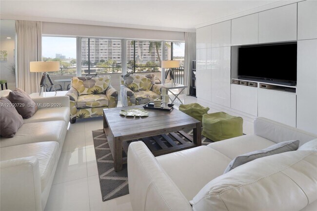 property at 220 Kings Point Dr