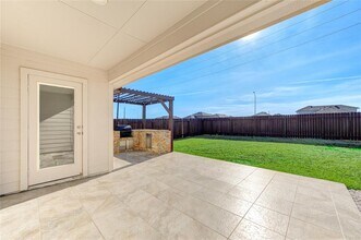 21335 Hendricks Holw Ln in Katy, TX - Foto de edificio - Building Photo