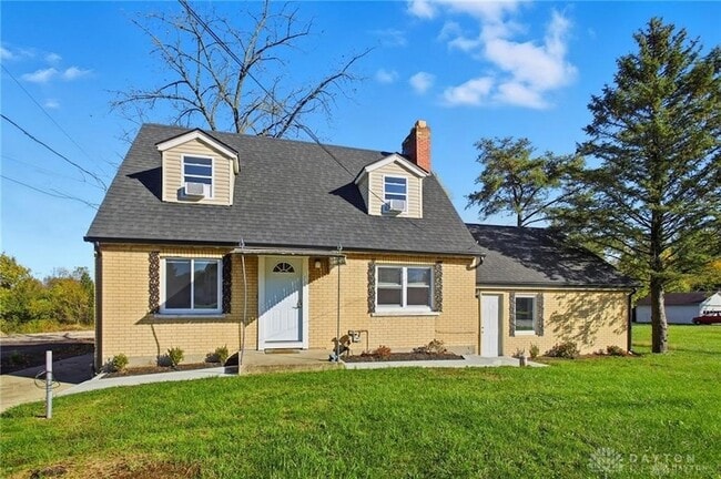 2512 Harshman Rd in Dayton, OH - Building Photo - Building Photo