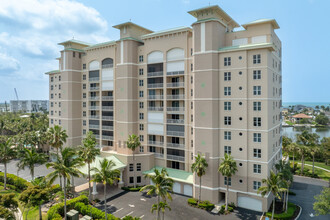 Waterside VI at Bay Beach in Ft. Myers, FL - Building Photo - Building Photo