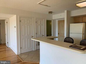 5000 Battery Ln-Unit -602 in Bethesda, MD - Building Photo - Building Photo