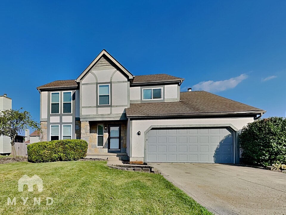 1155 Starlight Dr in Reynoldsburg, OH - Building Photo