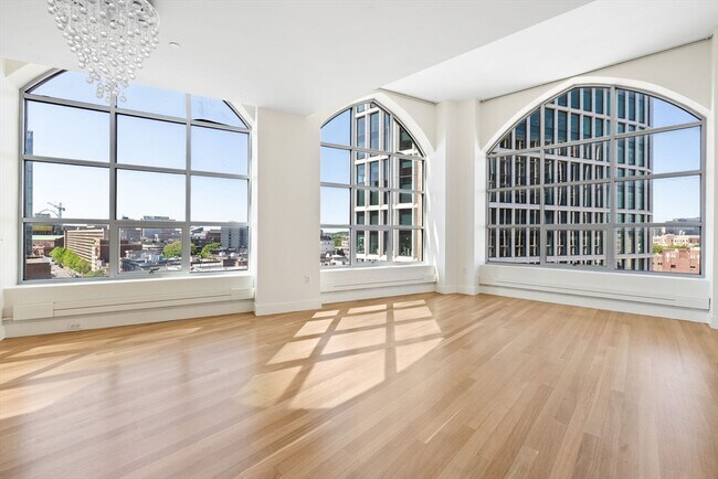 property at 360 Newbury St