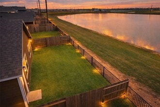 1124 Elsinore Dr in Arcola, TX - Building Photo - Building Photo