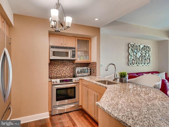property at 675 S President St