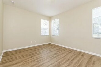 240 Andover Dr in Davenport, FL - Building Photo - Building Photo