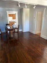 1009 E Leicester Ave in Norfolk, VA - Foto de edificio - Building Photo