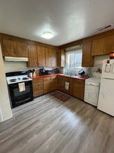 1101 E Renshaw St in Laramie, WY - Building Photo - Building Photo