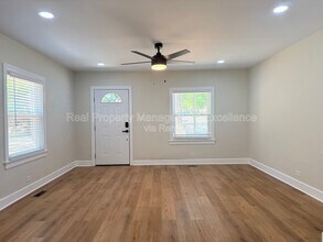 114 E Club Blvd in Durham, NC - Building Photo - Building Photo