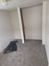 4689 Kirby Ave NE in Canton, OH - Building Photo - Building Photo