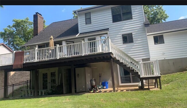 961 Villa Gran Way in Fenton, MO - Building Photo - Building Photo