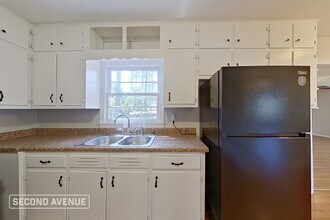 817 Martinwood Ln in Birmingham, AL - Building Photo - Building Photo