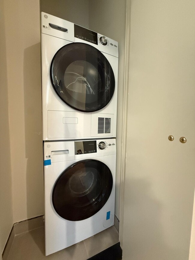 property at 980 Kent Ave