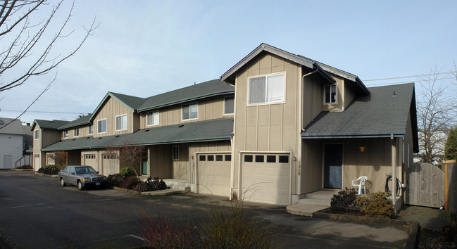 1351-1369 Coburg Rd in Eugene, OR - Building Photo - Building Photo