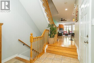441 Foxhall Way in Ottawa, ON - Building Photo - Building Photo