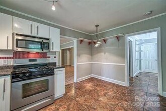 603 N Glenn St in Gastonia, NC - Building Photo - Building Photo