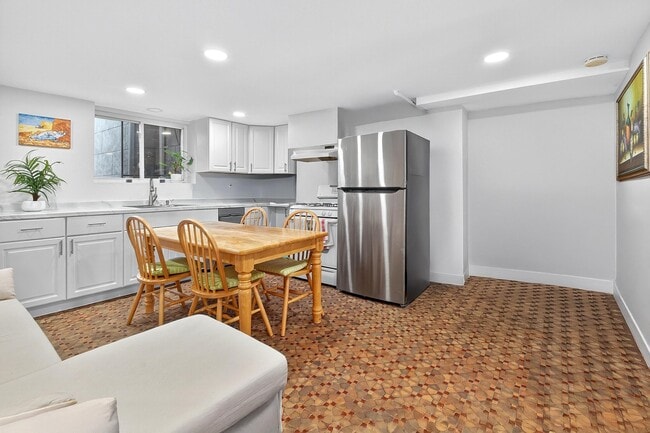288 4th St in Jersey City, NJ - Building Photo - Building Photo