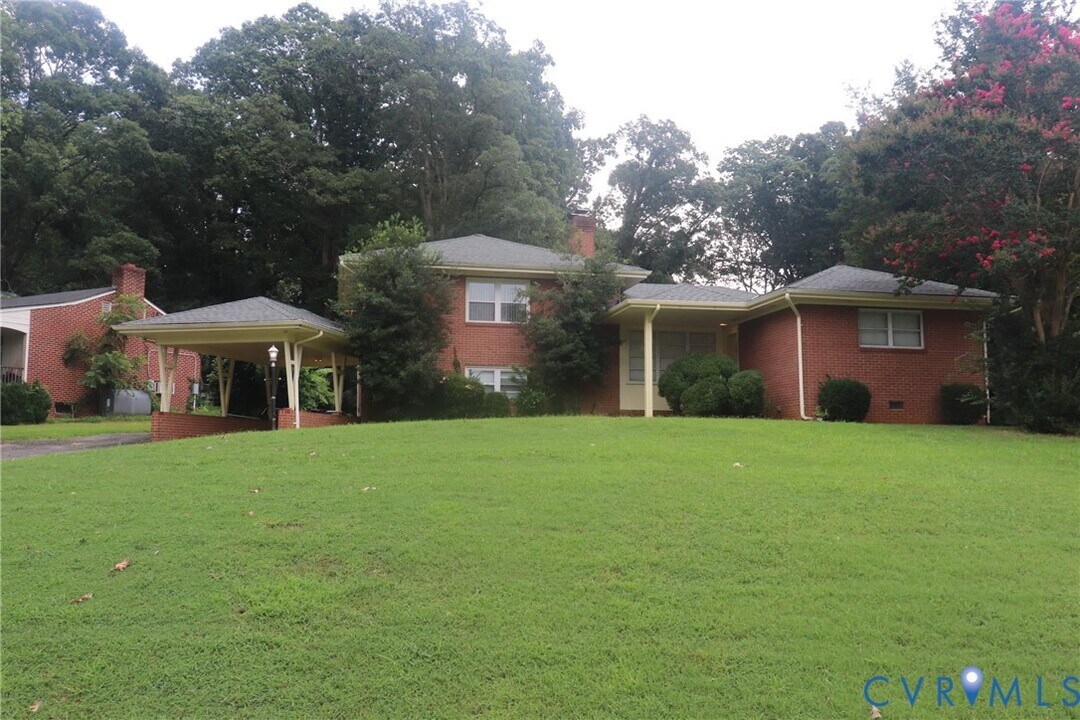 515 Danray Dr in Richmond, VA - Foto de edificio