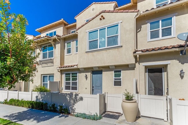 property at 1520 Santa Carolina Rd