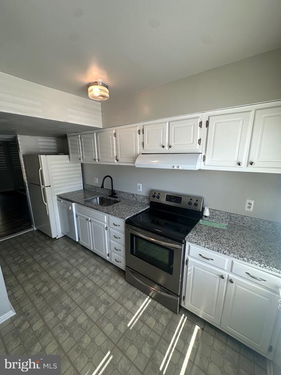 property at 8452 Sandstone Way