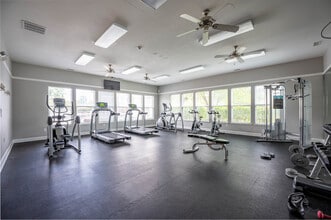 Copper Chase at Stones Crossing in Greenwood, IN - Foto de edificio - Interior Photo