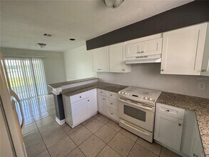 246 Dawn Ct in Kissimmee, FL - Building Photo - Building Photo