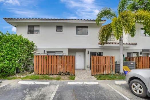 property at 7850 Lago Del Mar Dr