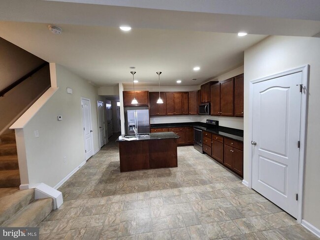 property at 104 Oflannery Ct