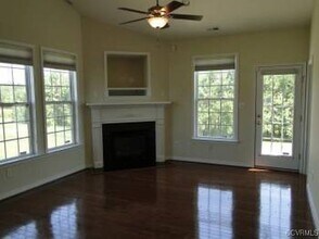 839 Parkland Pl in Glen Allen, VA - Building Photo - Building Photo