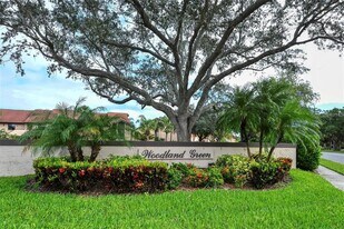 6281 Timberlake Dr in Sarasota, FL - Building Photo