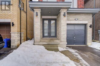 90 Hesperus Rd in Vaughan, ON - Building Photo - Building Photo