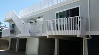 838 Cypress Ave in Hermosa Beach, CA - Foto de edificio - Building Photo