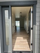 823 Van Allen Way in Hamilton, MT - Building Photo - Building Photo