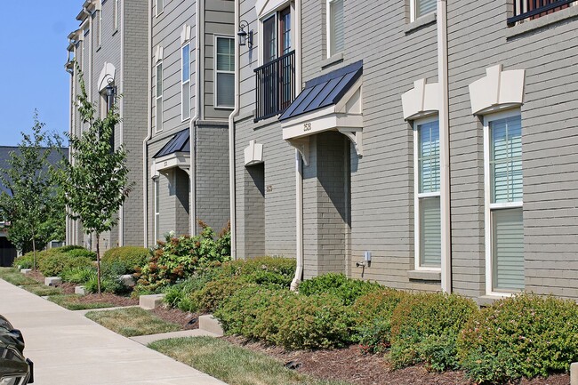 2528 Out Of Bounds Ct in Charlottesville, VA - Building Photo - Building Photo