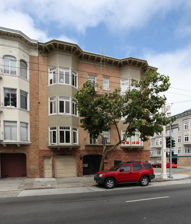 2975 Van Ness in San Francisco, CA - Building Photo - Building Photo