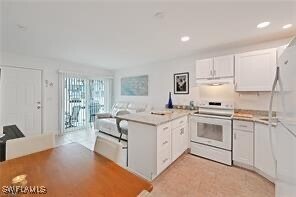 131 Eucalyptus Ct in Fort Myers Beach, FL - Foto de edificio - Building Photo
