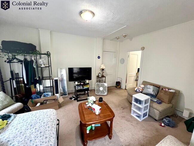 property at 230 Walnut St
