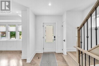 26 Traymore Crescent in Toronto, ON - Building Photo - Building Photo