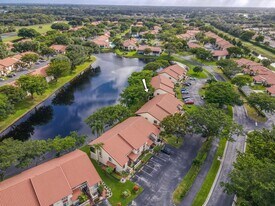 10624 Tropic Palm Ave in Boynton Beach, FL - Building Photo