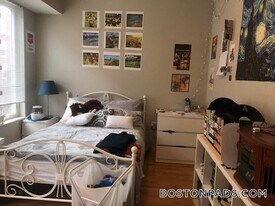 53 Glenville Ave in Boston, MA - Building Photo