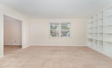 627 W Front St, Unit 627 D W Front St in Burlington, NC - Foto de edificio - Building Photo
