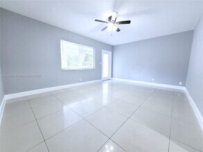 1500 NW 6th Ave in Fort Lauderdale, FL - Building Photo - Building Photo